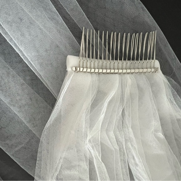 Sheer Ivory Floor Length Bridal Veil Single Layer NWOT - Picture 4 of 12